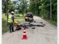 ปฏิบัติภารกิจซ่อมแซมผิวจราจรถนนเลียบแม่น้ำวัง Image 1